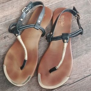Mossimo supply sandals